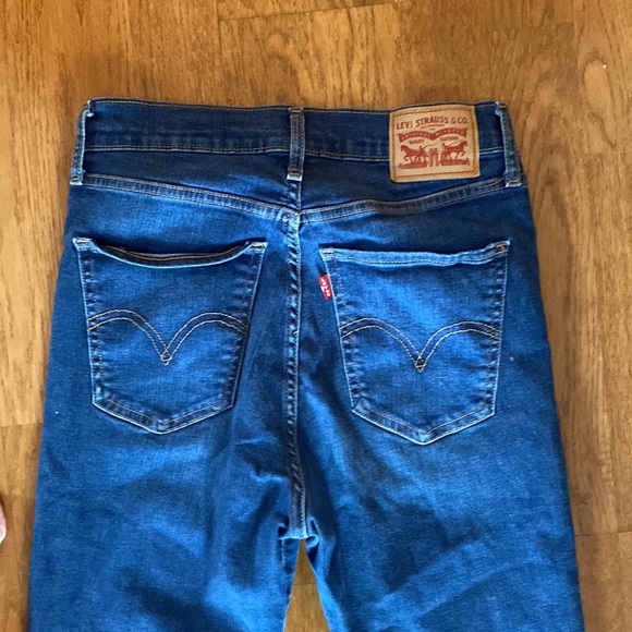 Levi’s ’ Mile High Super Skinny Jeans NWOT never worn - Picture 5 of 8